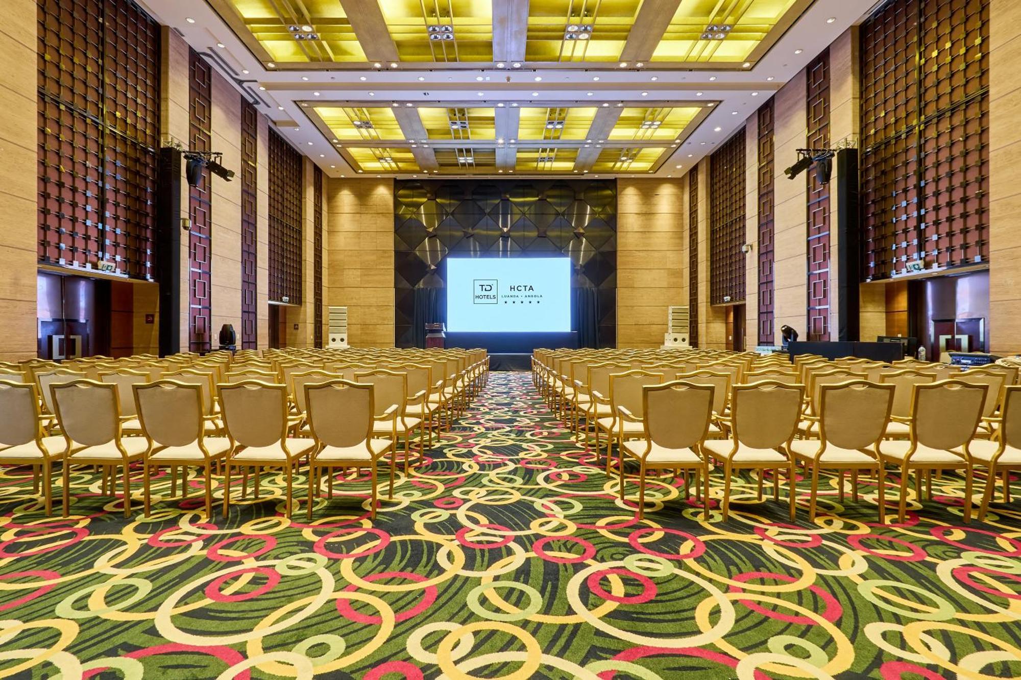 Hotel De Convencoes De Talatona, Hcta ルアンダ エクステリア 写真